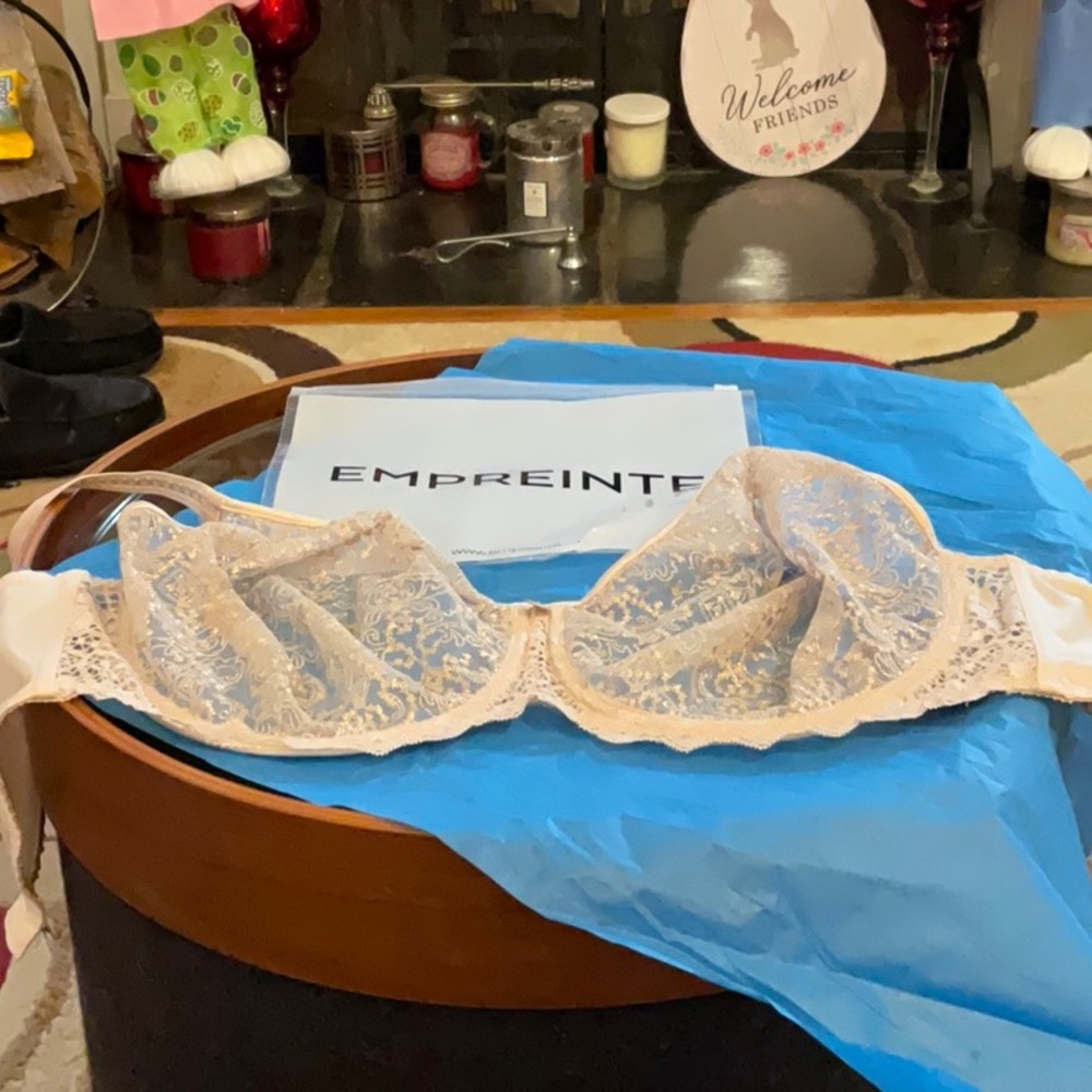 Empreinte bra new size 40 e beautiful cream color